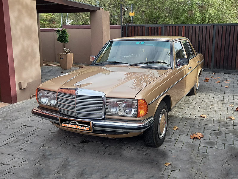 1985 Mercedes-Benz